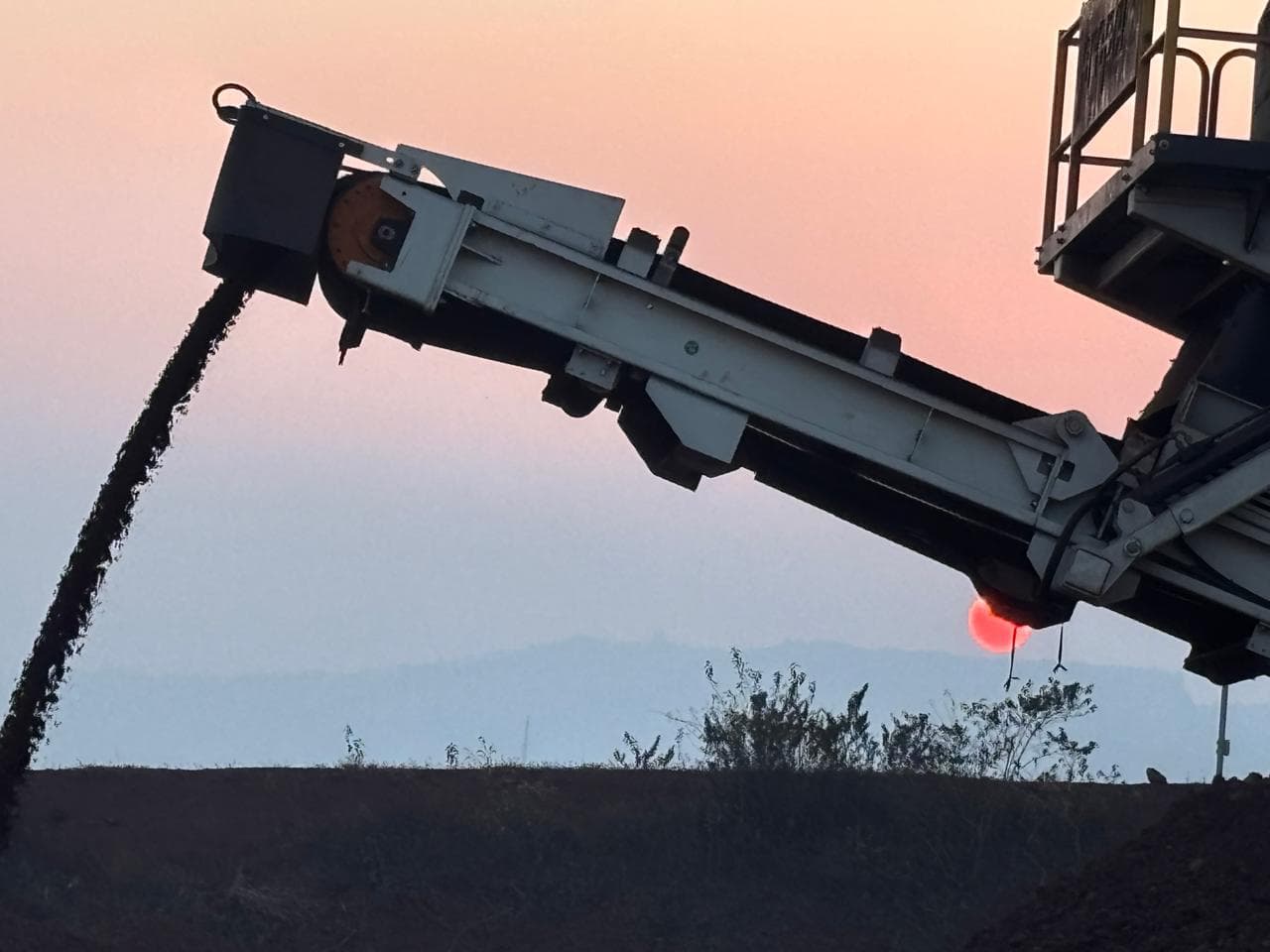 Crushing and screening plant under operation and maintenance contract